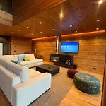 Alpehytte Lux 12 *
