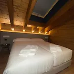 Alpehytte Lux 12 *